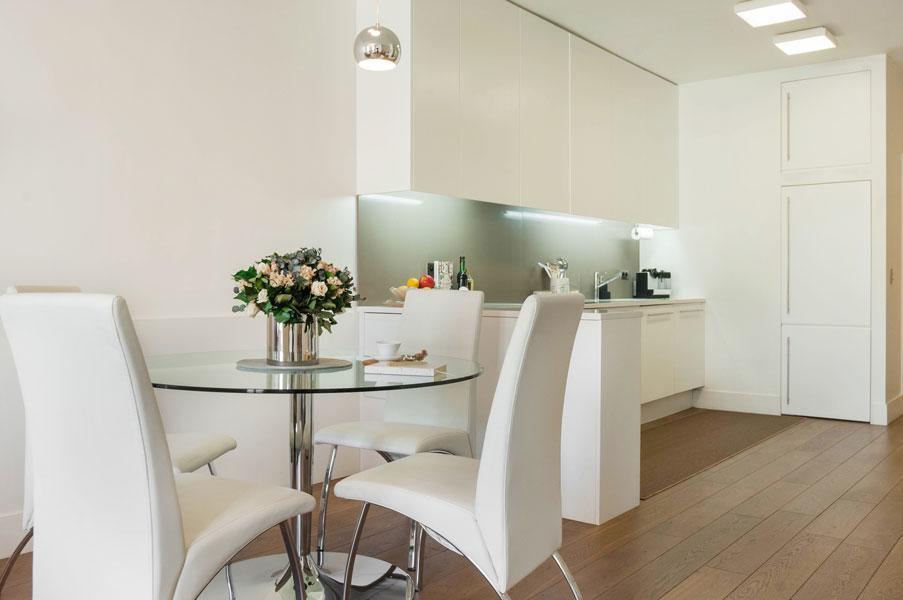 Two Bedroom Luxury Apartment - Balcony With View Of Notre Dame Paryż Zewnętrze zdjęcie