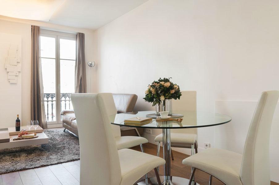 Two Bedroom Luxury Apartment - Balcony With View Of Notre Dame Paryż Zewnętrze zdjęcie