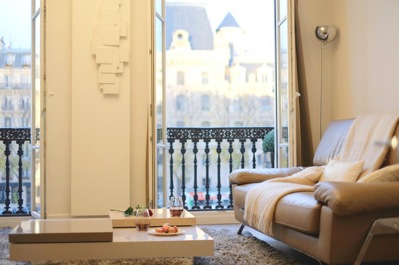 Two Bedroom Luxury Apartment - Balcony With View Of Notre Dame Paryż Zewnętrze zdjęcie